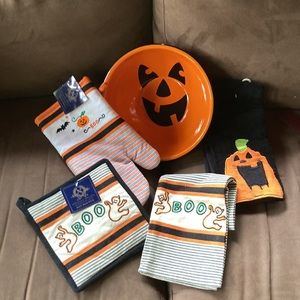 Halloween Kitchen Linens and Bowl